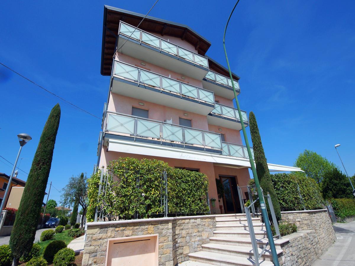 Hotel Clarin 14 By Dori Peschiera del Garda Kültér fotó